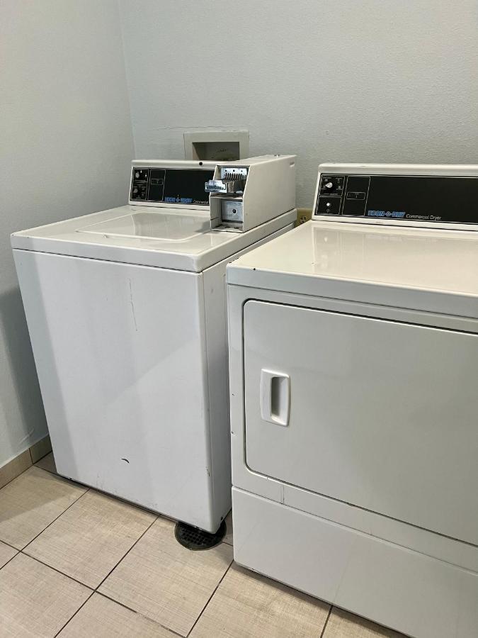 Americas Best Value Inn Сълфър Екстериор снимка